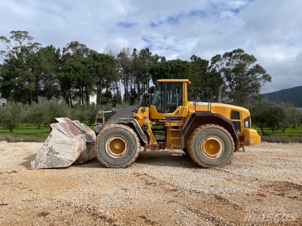 Volvo L 250 G Carregadeiras de rodas