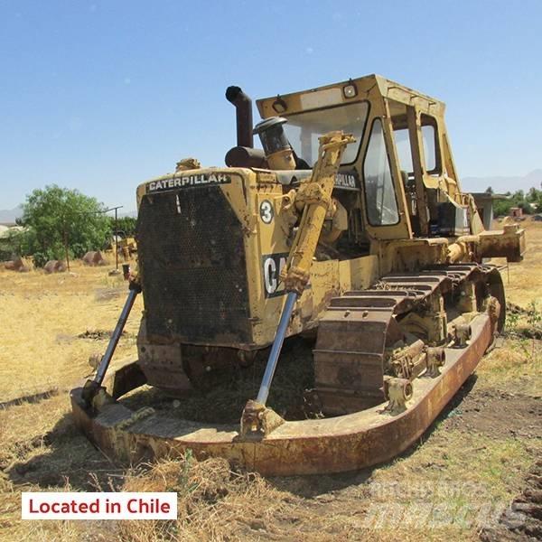 CAT D8K Dozers - Tratores rastos