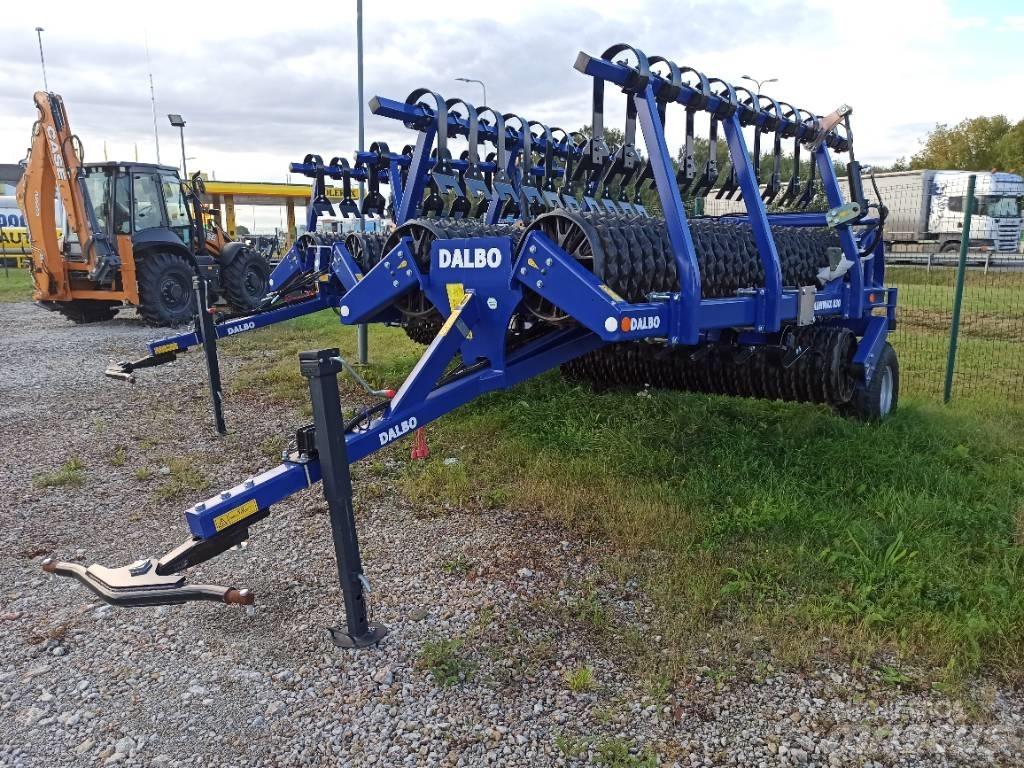 Dal-Bo MiniMax 830 Rolos agrícolas