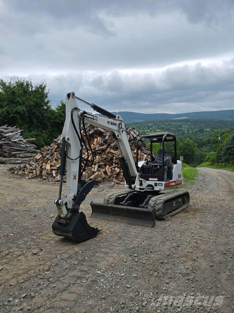 Bobcat 341 G Miniescavadeiras