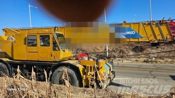 Kobelco RK 450 Gruas Fora-de-estrada