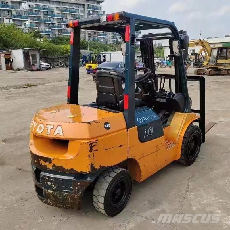Toyota FD 30 Empilhadores Diesel