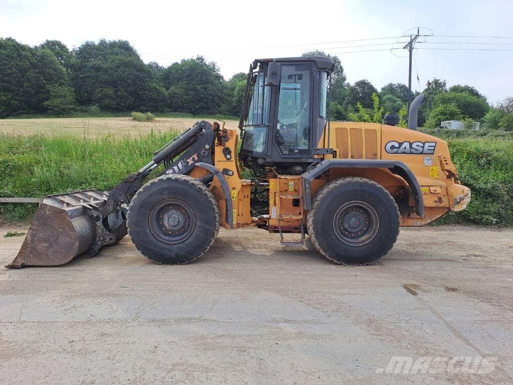 CASE 621 F XT Carregadeiras de rodas