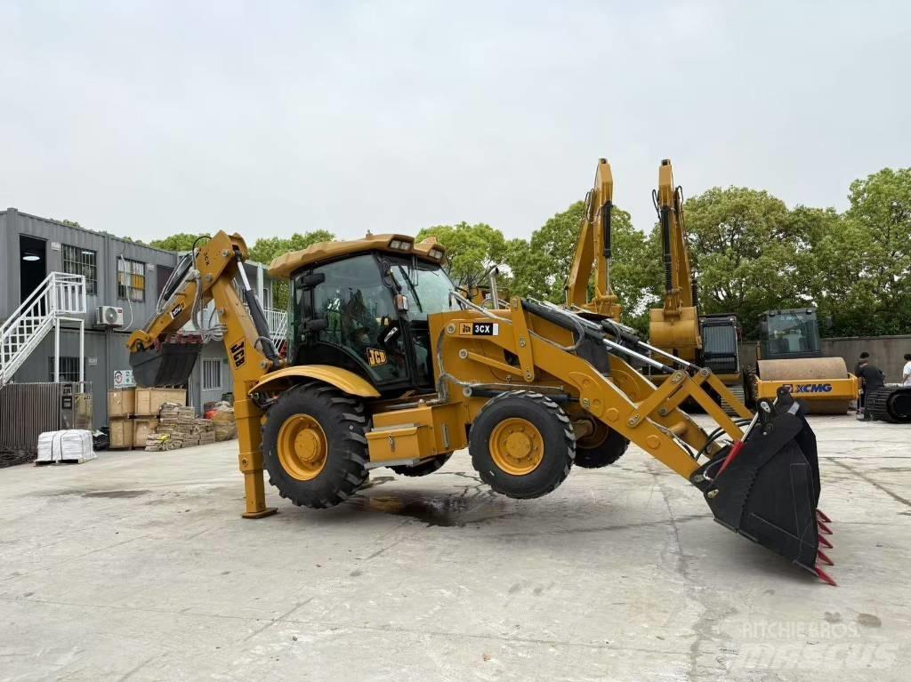 JCB 3 CX Retroescavadeiras