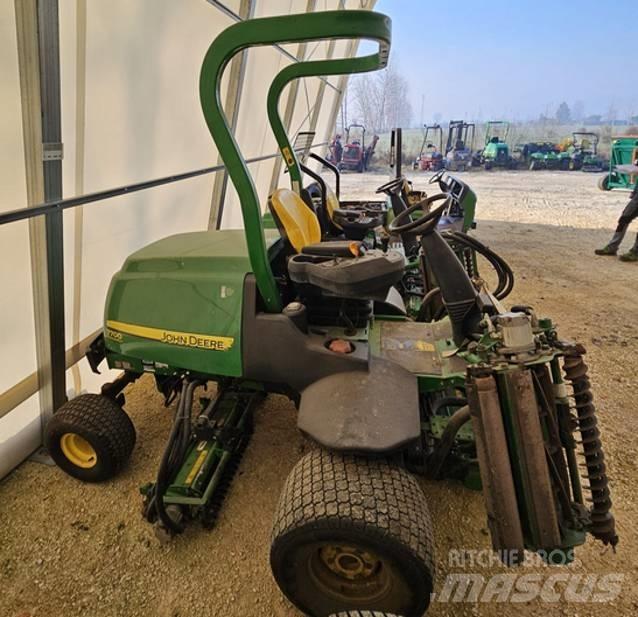 John Deere 7700 Corta-Relvas Fairway