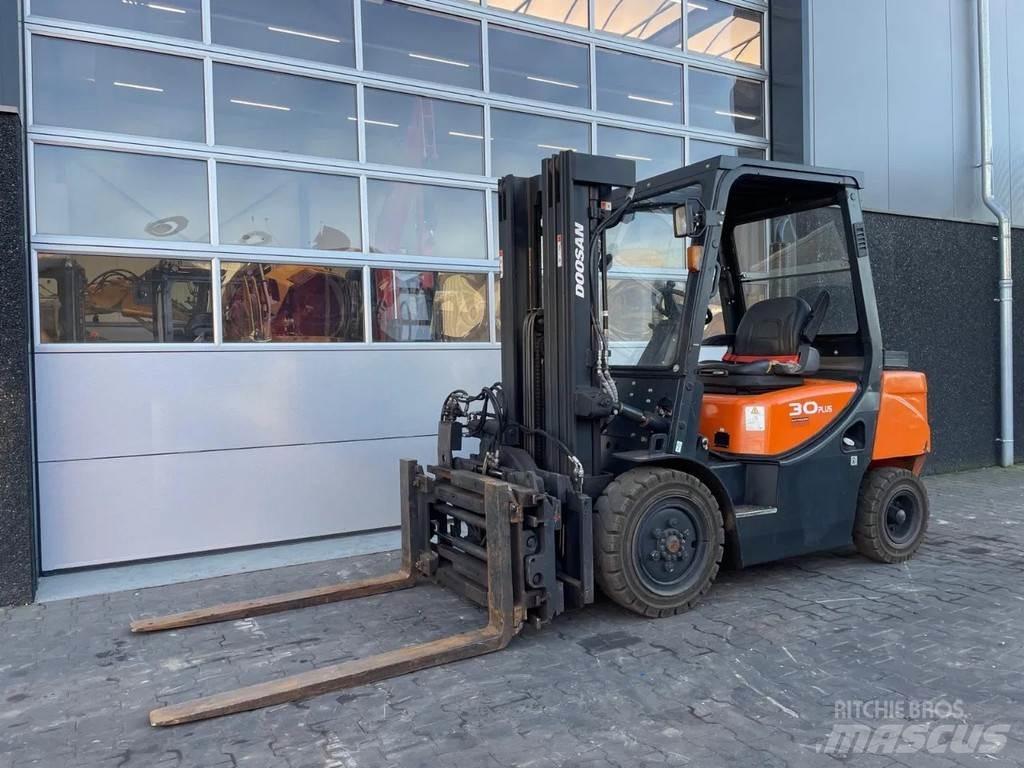 Doosan D30GP Empilhadores - Outros