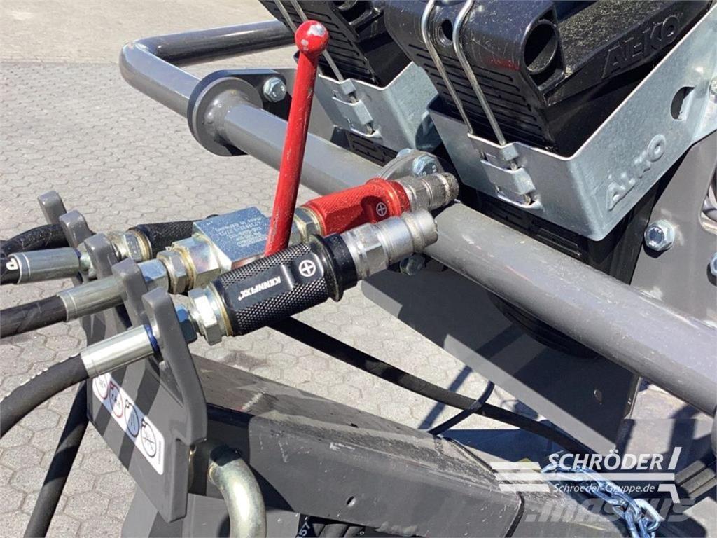 Fendt LOTUS 1250 T Ancinho virador