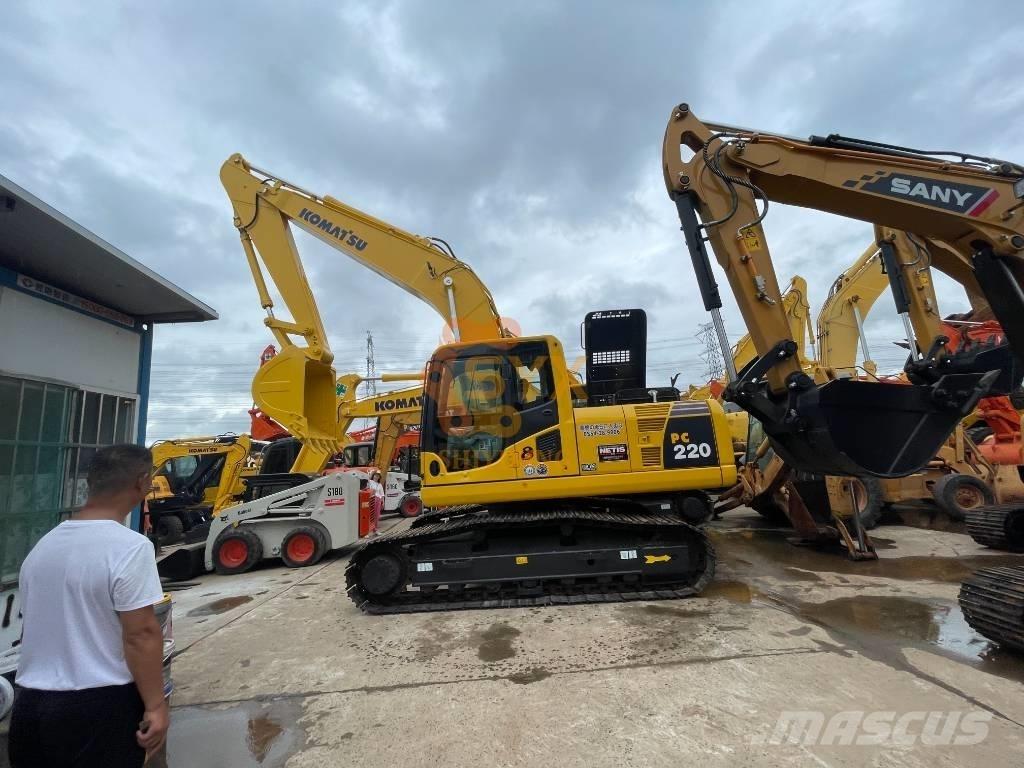 Komatsu PC 200 Escavadeiras de esteiras