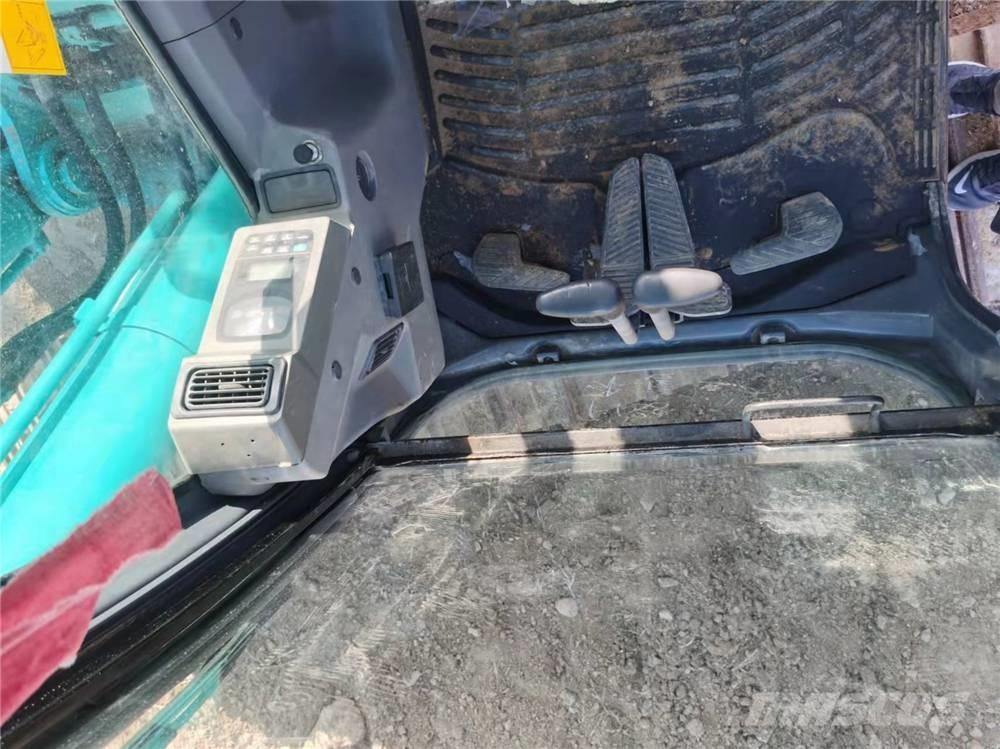 Kobelco SK210LC-8 Escavadeiras de esteiras