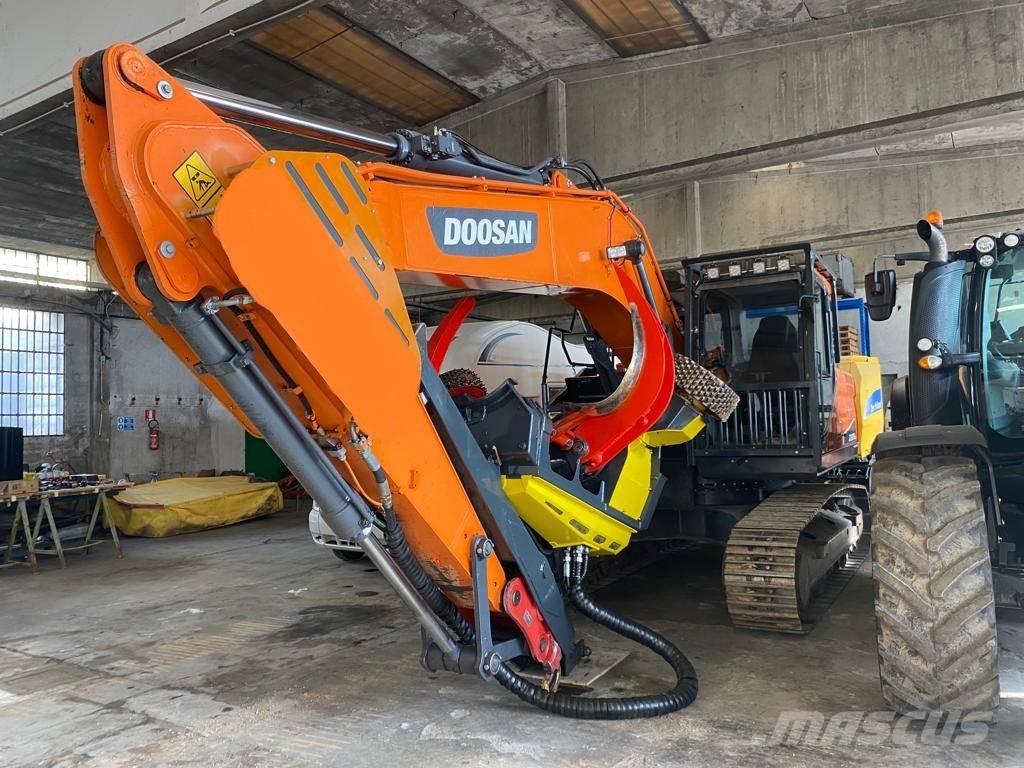 Doosan DX 235 NLC-5 Escavadeiras de esteiras