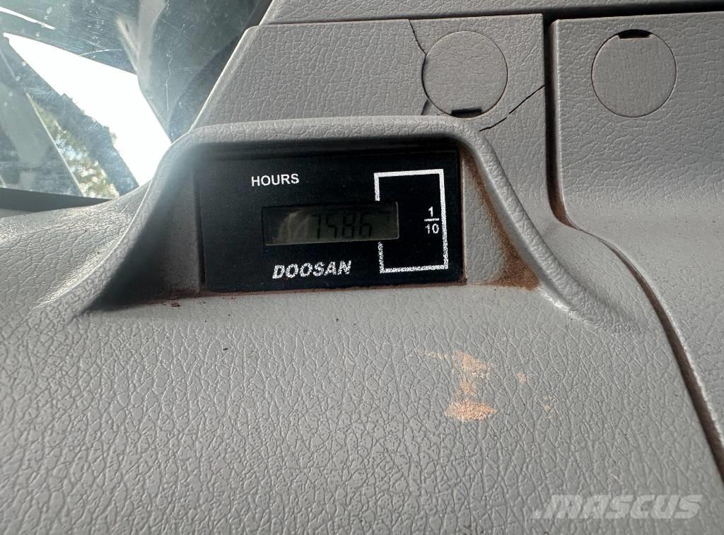 Doosan DX 255 LC-5 Escavadeiras de esteiras