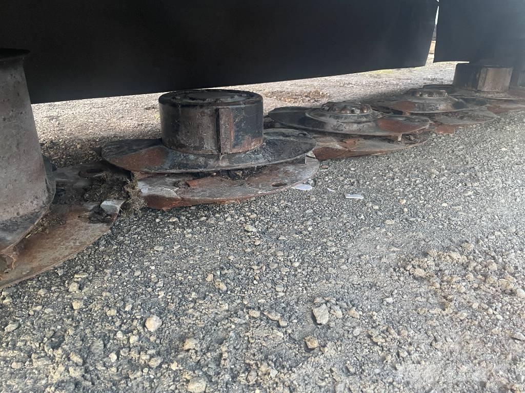 Fendt Slicer 310 FQ Gadanheiras