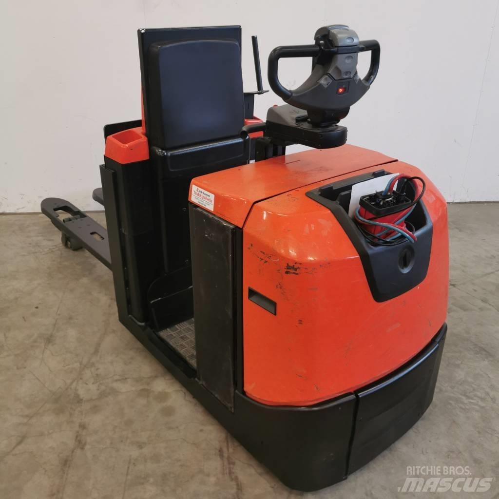 BT OSE 250 P Preparadoras de encomendas de baixa elevação