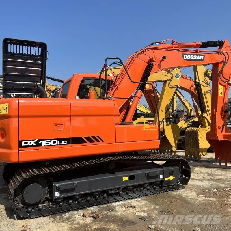 Doosan DX150 Escavadeiras de esteiras