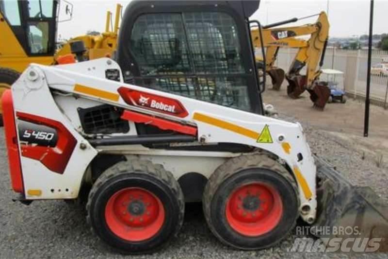 Bobcat S450B Outros Camiões