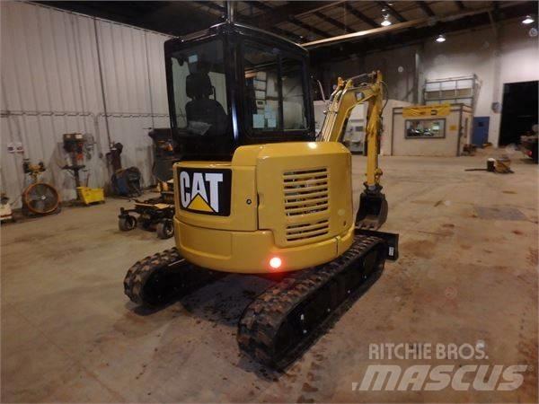 CAT 303.5 Miniescavadeiras