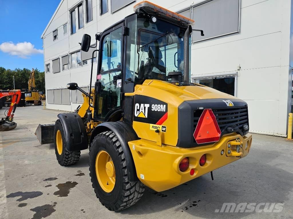 CAT 908M Carregadeiras de rodas