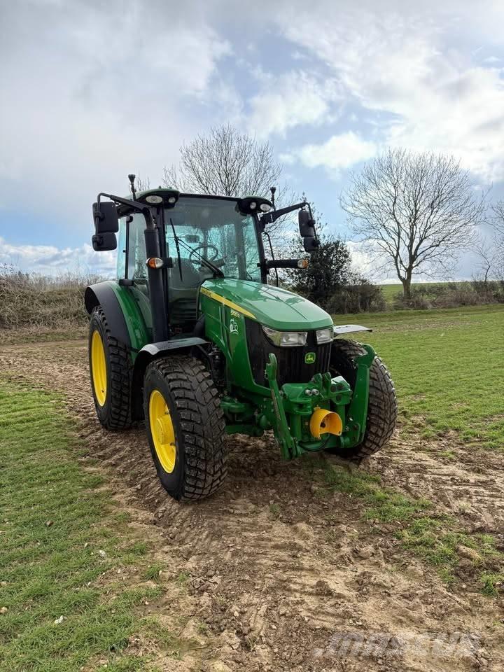 John Deere 5100 R Tratores Agrícolas usados