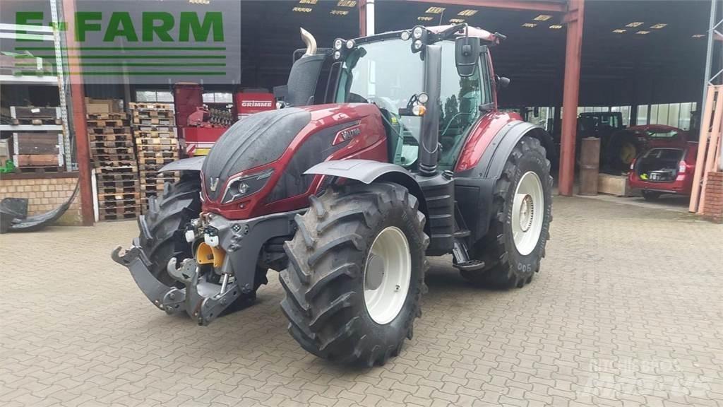 Valtra T 174 Tratores Agrícolas usados