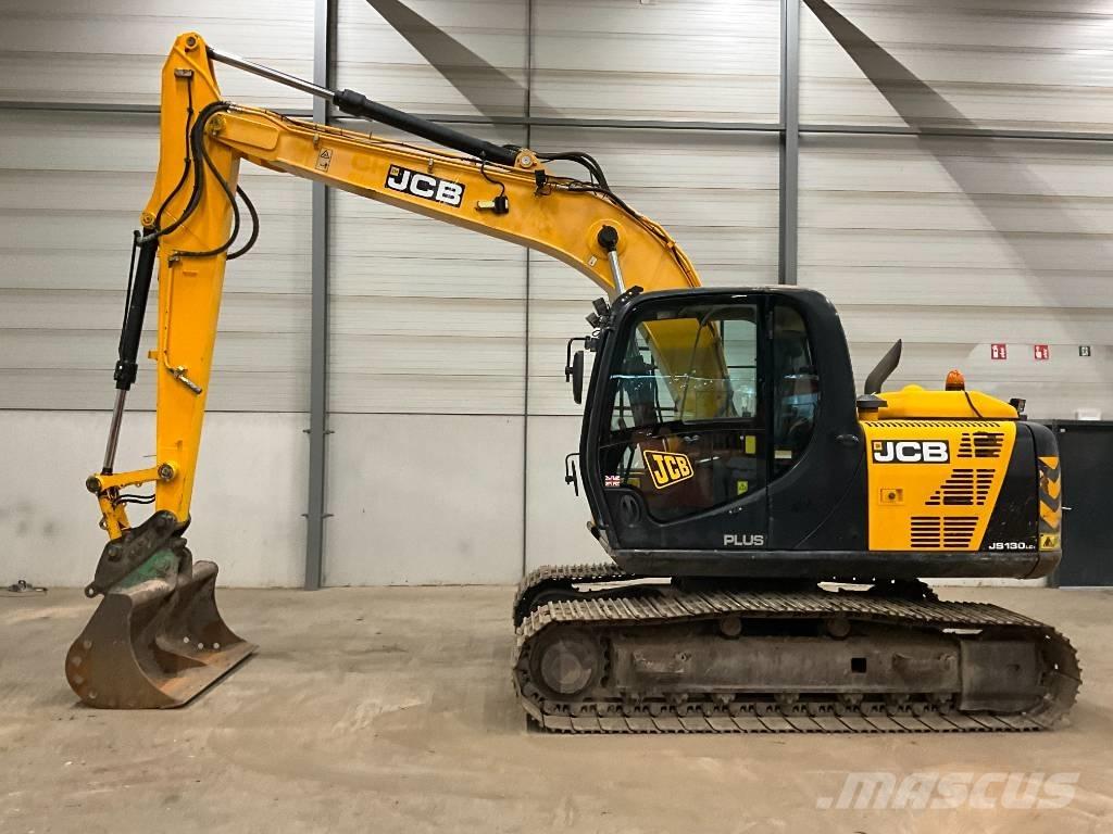 JCB JS 130 LC Escavadeiras de esteiras