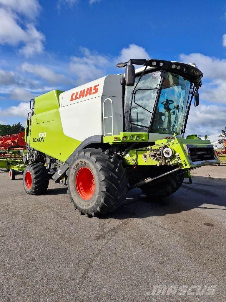 CLAAS Lexion 670 Ceifeiras debulhadoras