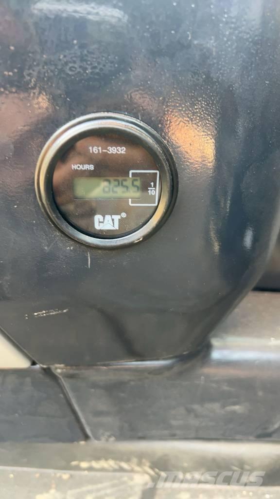 CAT 325 D Escavadeiras de esteiras