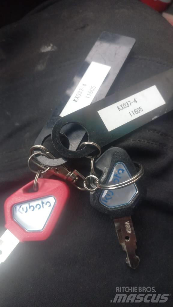 Kubota KX 037-4 Miniescavadeiras