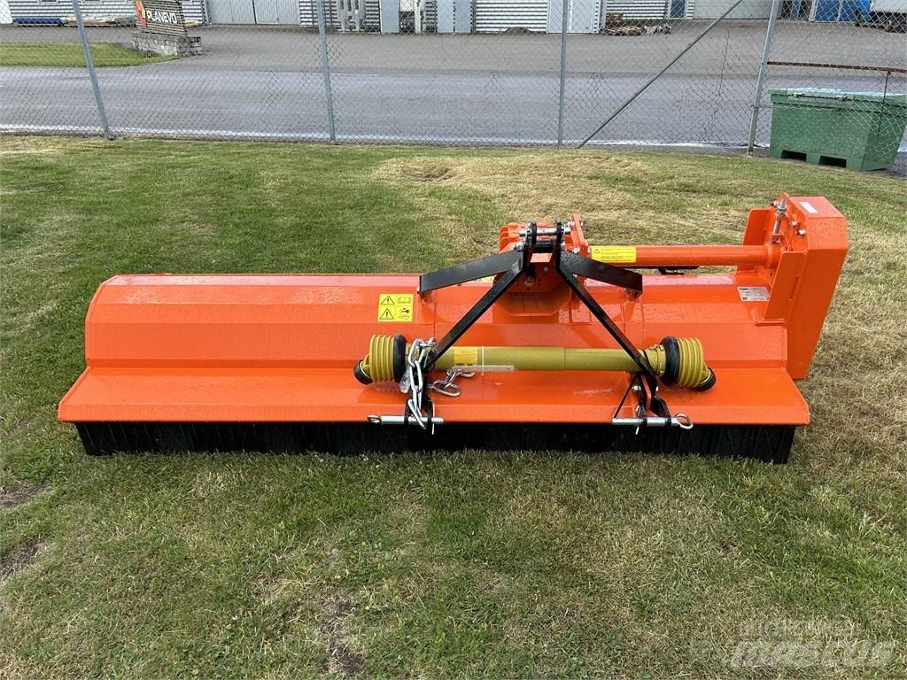 Perfect KP240 Gadanheiras e cortadores de folhas para pastos