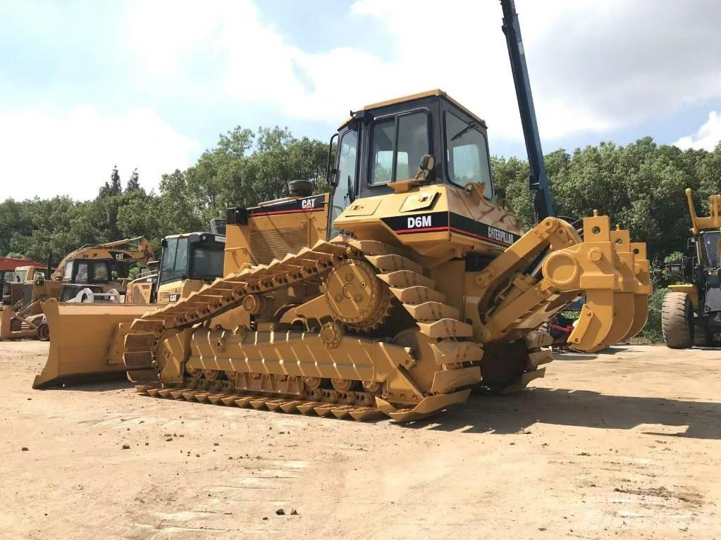 CAT D 6 G Dozers - Tratores rastos