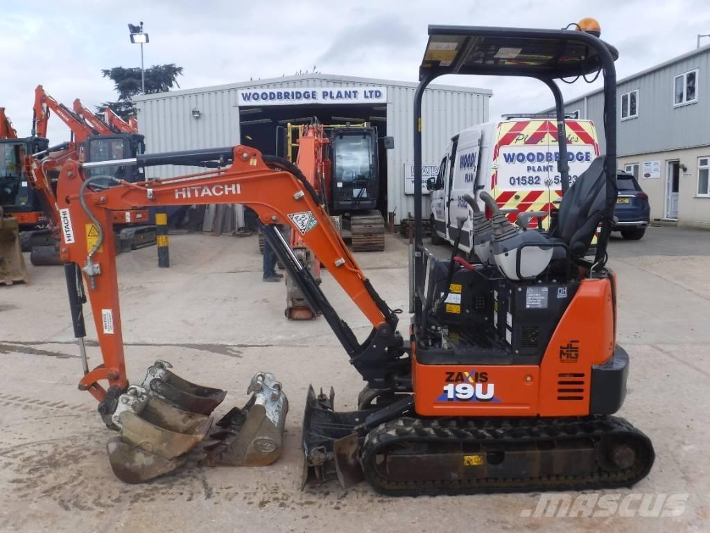 Hitachi ZX 19 U-6 Miniescavadeiras