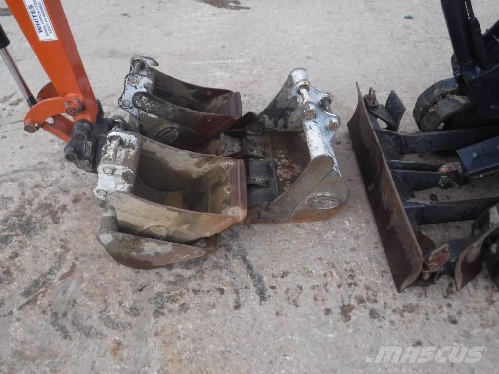 Hitachi ZX 19 U-6 Miniescavadeiras