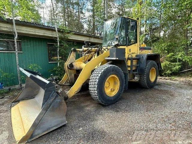 Komatsu WA 180-3 Carregadeiras de rodas