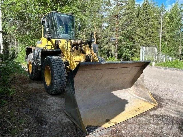 Komatsu WA 180-3 Carregadeiras de rodas