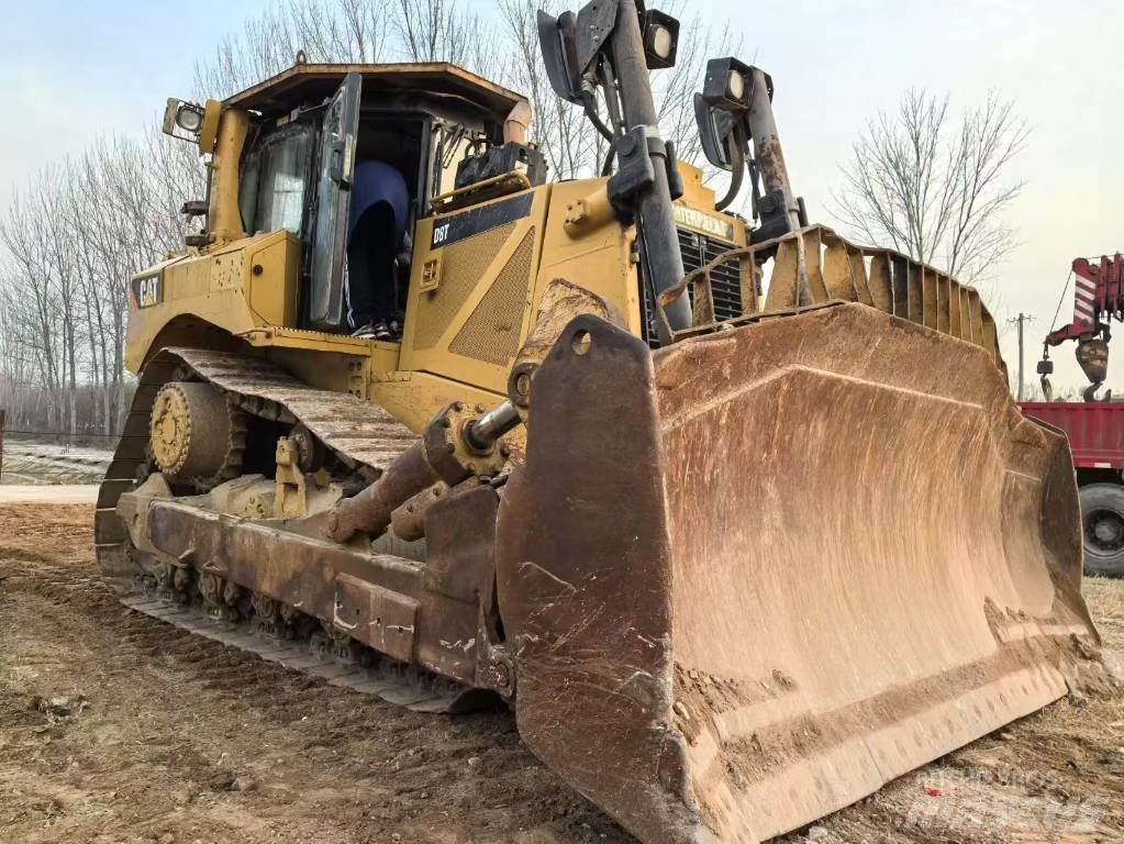 CAT D8T bulldozers Dozers - Tratores rastos