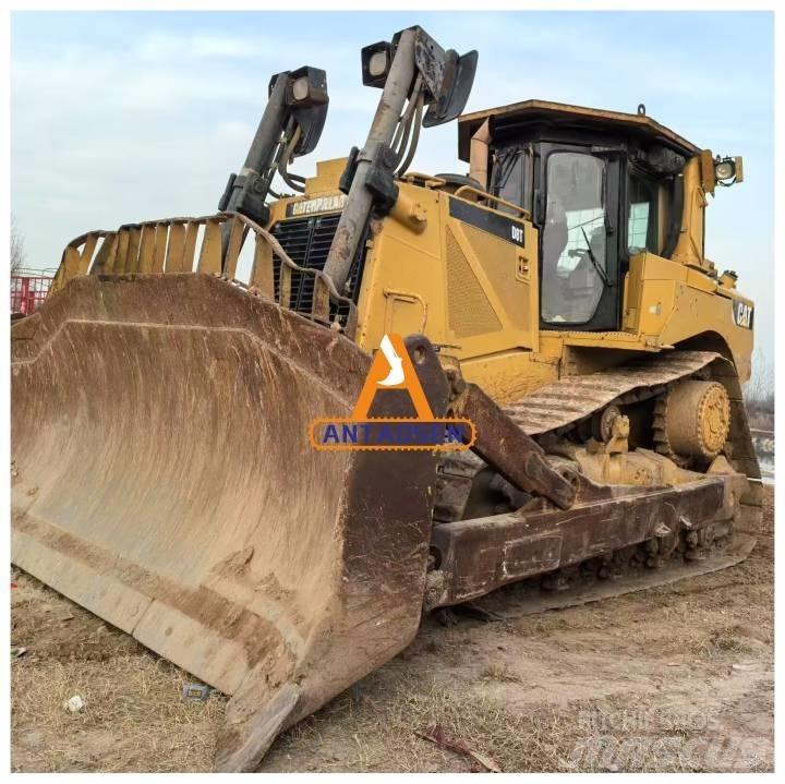 CAT D8T bulldozers Dozers - Tratores rastos