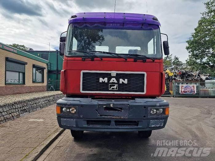 MAN 35.402 VFK Outros Reboques