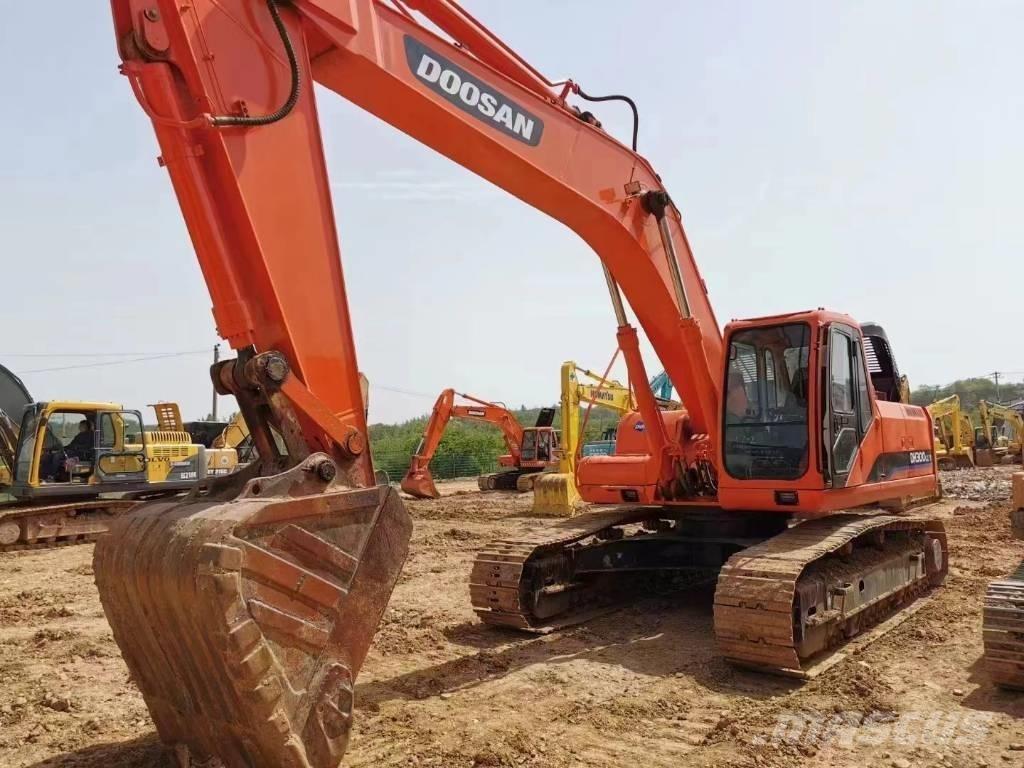 Doosan DH300LC-7 Escavadeiras de esteiras