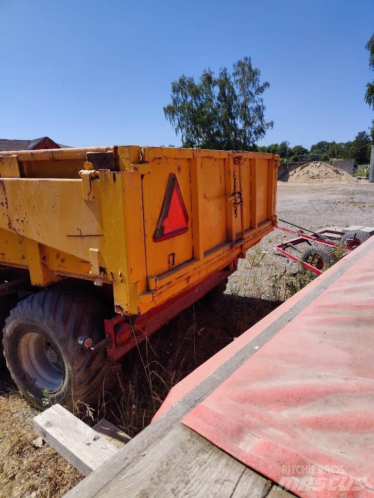 Möre T-041/S Reboques Agrícolas basculantes