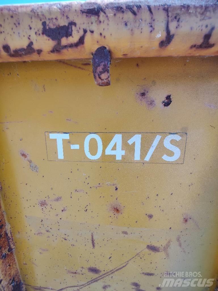 Möre T-041/S Reboques Agrícolas basculantes