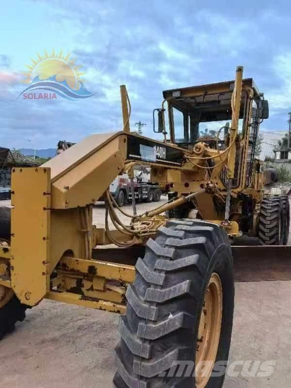 CAT 140 H Motoniveladoras