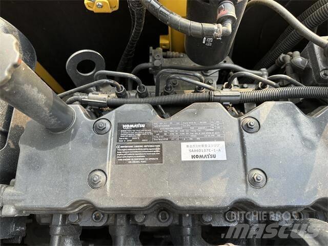 Komatsu PC210-8 Escavadeiras de esteiras