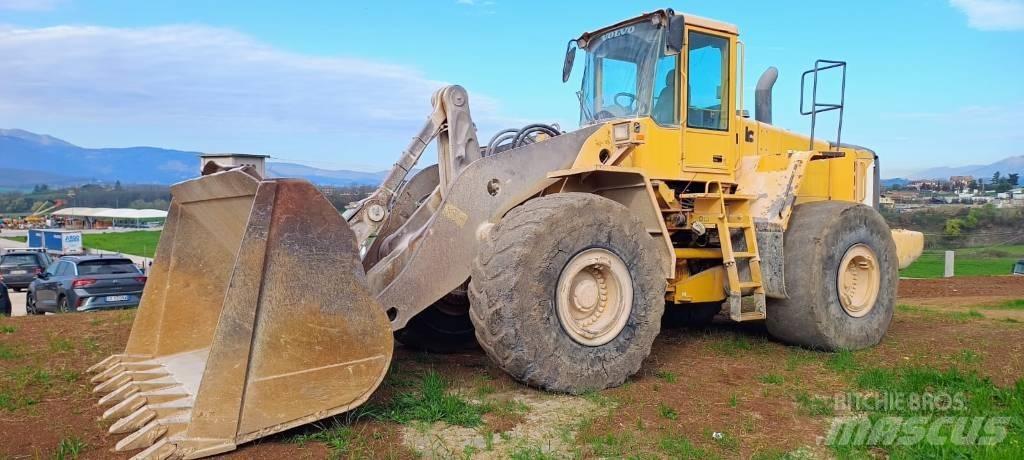 Volvo L 220 E Carregadeiras de rodas