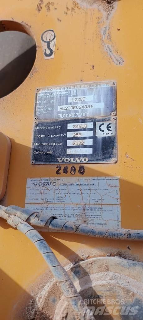 Volvo L 220 E Carregadeiras de rodas