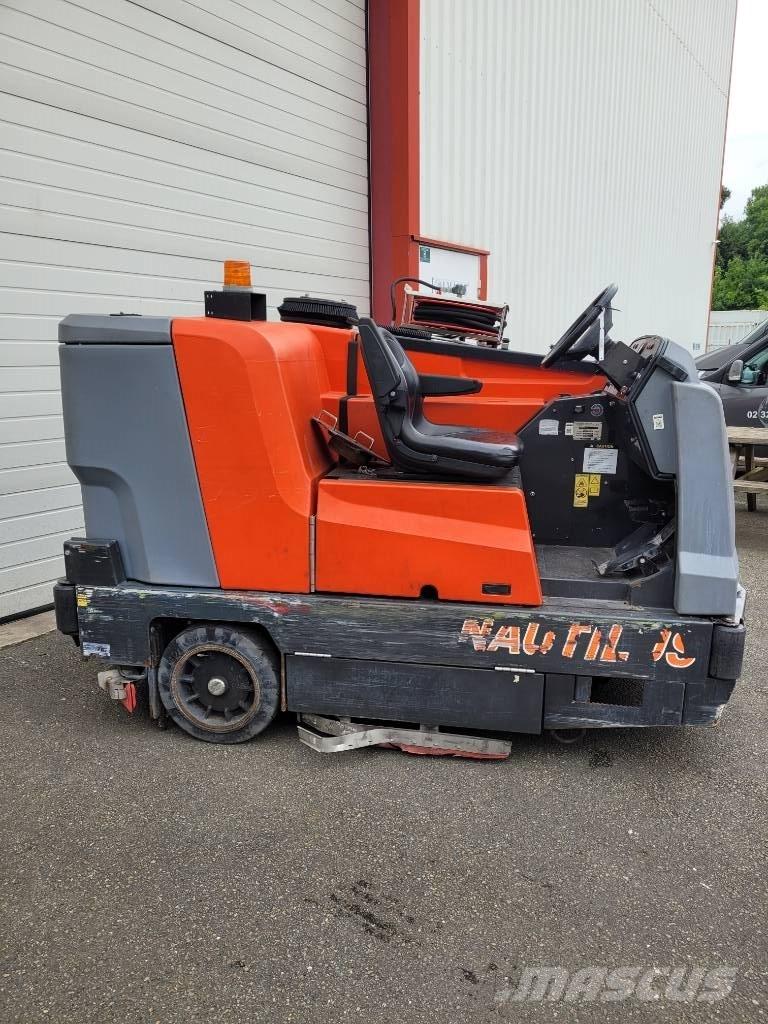 Hako PB 45 DSLCE Secadoras chão industriais