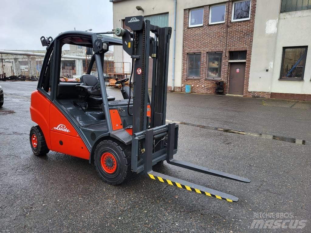 Linde H 30 T Empilhadores a gás