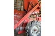 International 303 Ceifeiras debulhadoras compactas