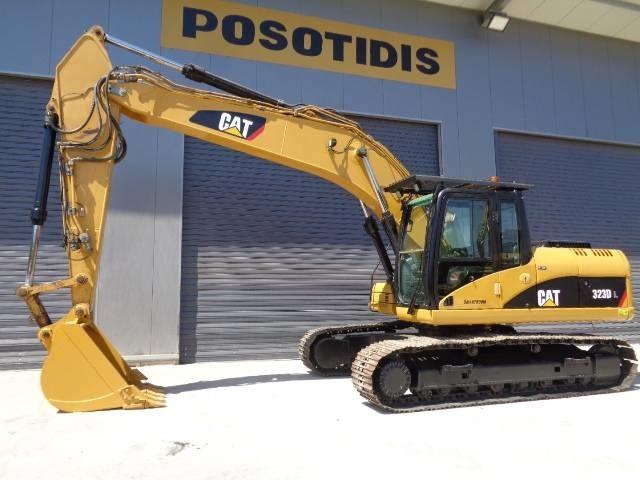 CAT 323 D L Escavadeiras de esteiras