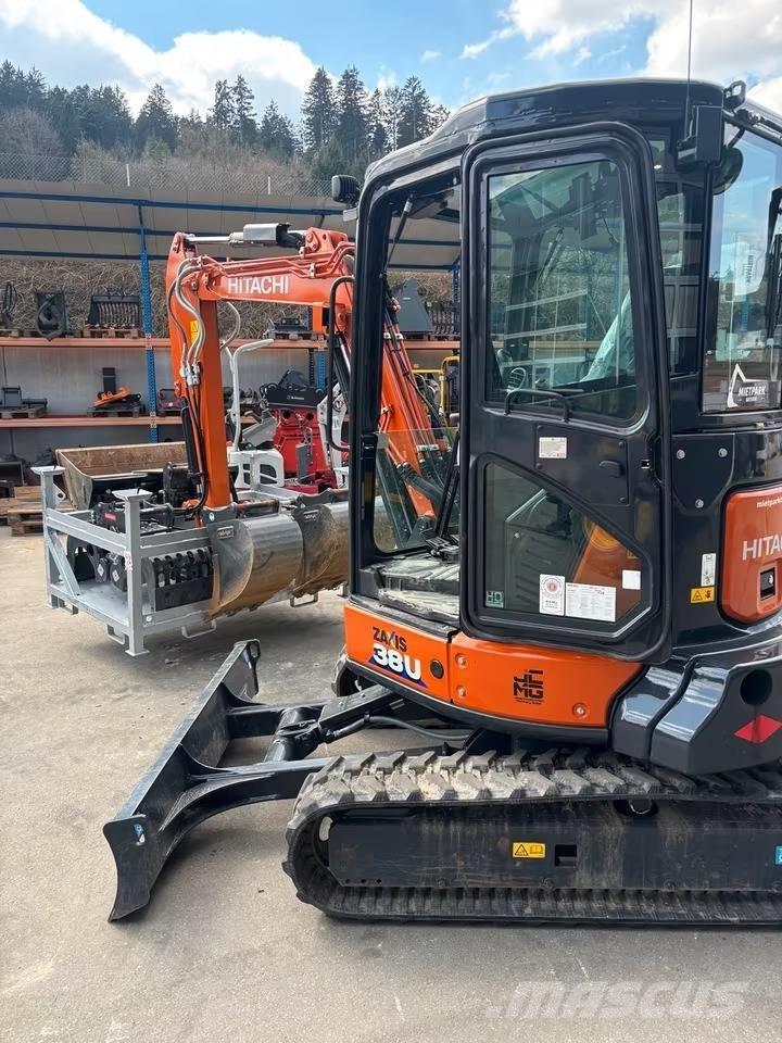 Hitachi ZX38U P-Line Miniescavadeiras