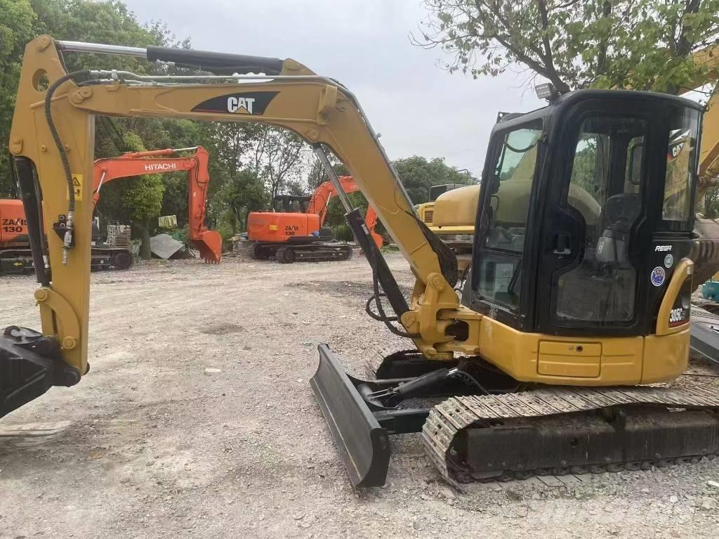 CAT 305 C CR Miniescavadeiras