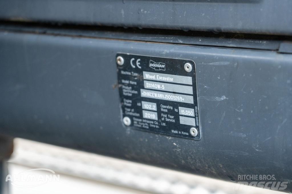 Doosan DX140W-5 Escavadoras de rodas